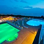 Lido