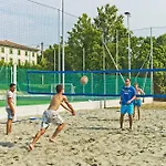 キャンプ場 Lido 4*